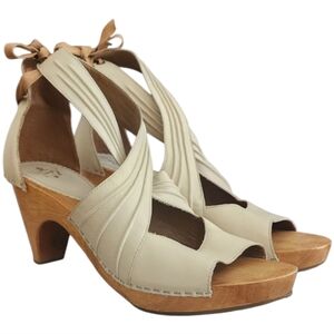 Anthro Miss Albright Ivory Leather Ruched Corset Tie-back Clog Sandals Size 7.5‎